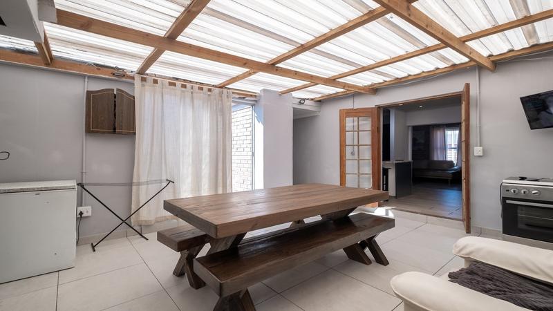4 Bedroom Property for Sale in Glenwood Western Cape